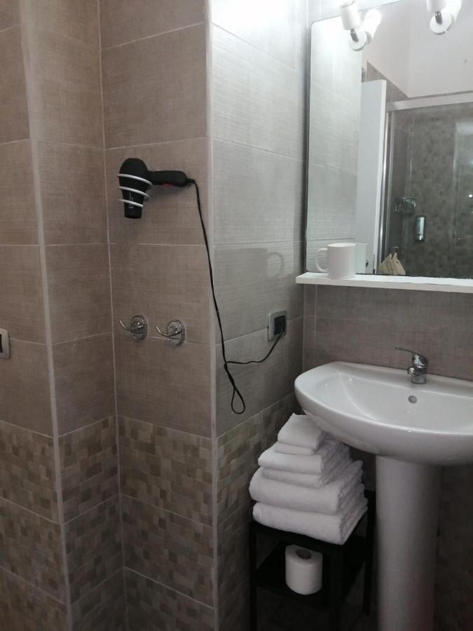 2 Passi A Napoli B&B 외부 사진